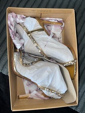 Jessica Simpson Gold Crystal T-Strap High Heel Sandals